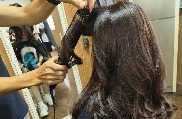 新開美發店最有效的拓客，2022年拓客方案方法
