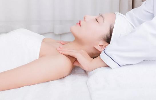 美容院用什么拓客項(xiàng)目最好，方案方法